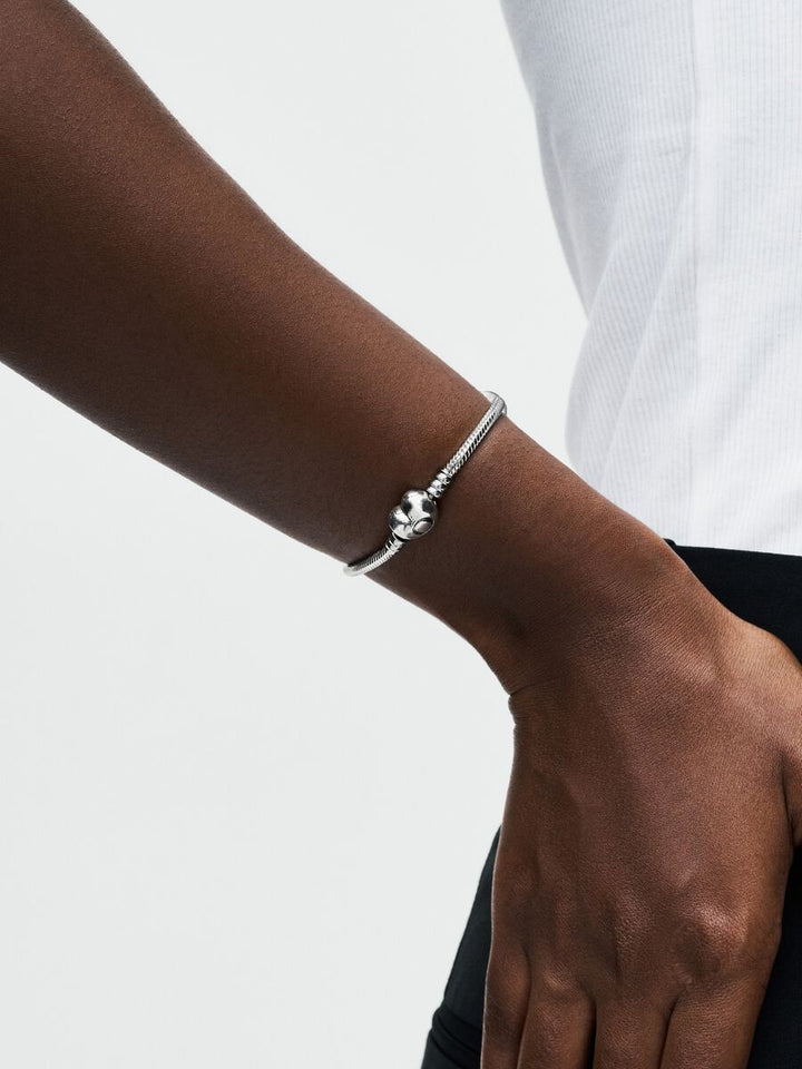 Pandora Moments Silver Bracelet, Heart 590719-19