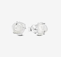 White Rose in Bloom Stud Earrings 293209C01