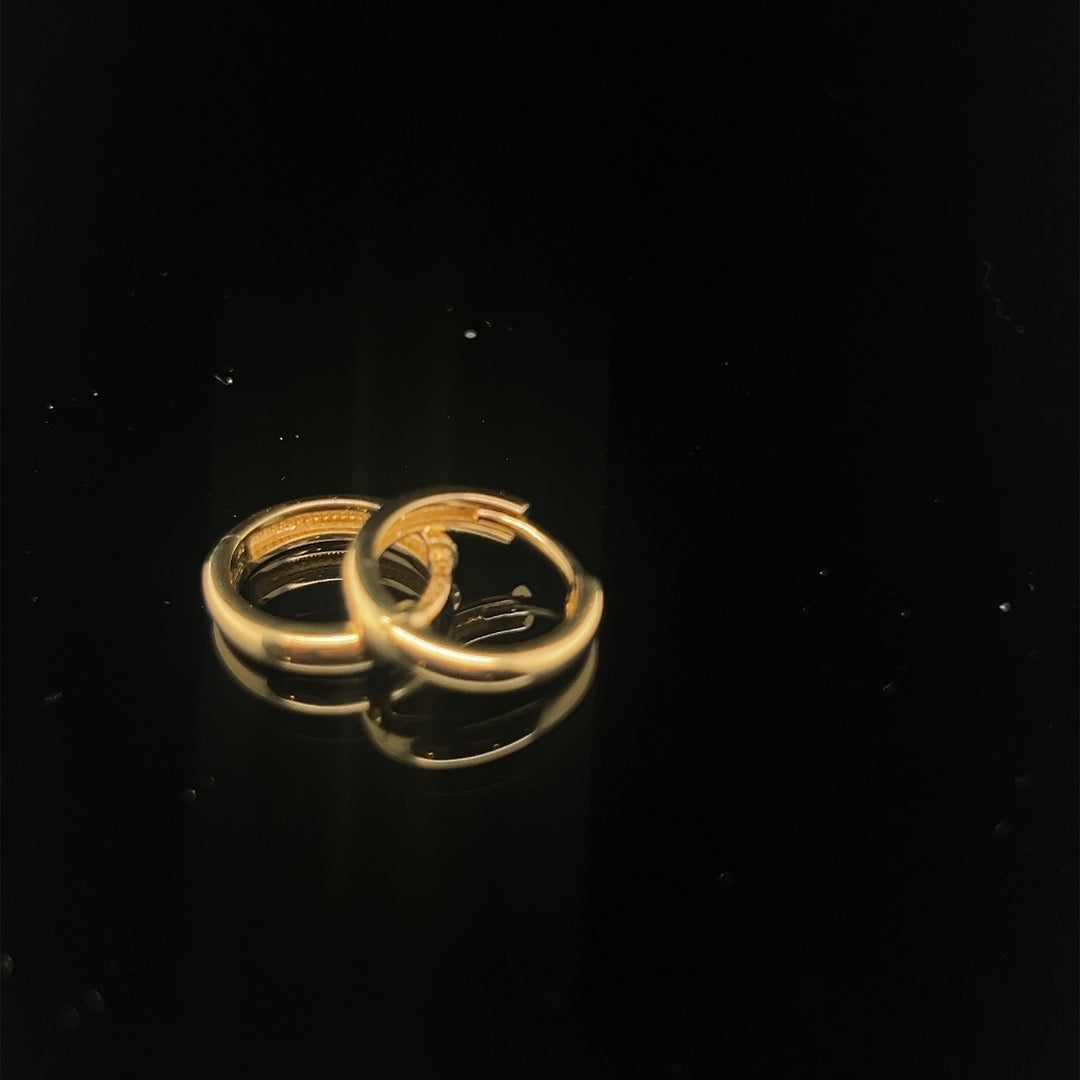 14 kt oorringen diamant 940103350100012
