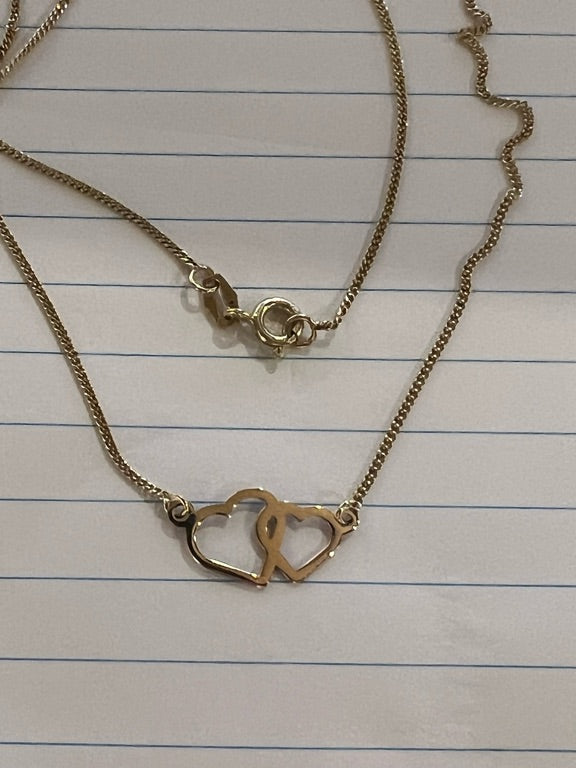 14 kt collier met 2 hartjes door elkaar