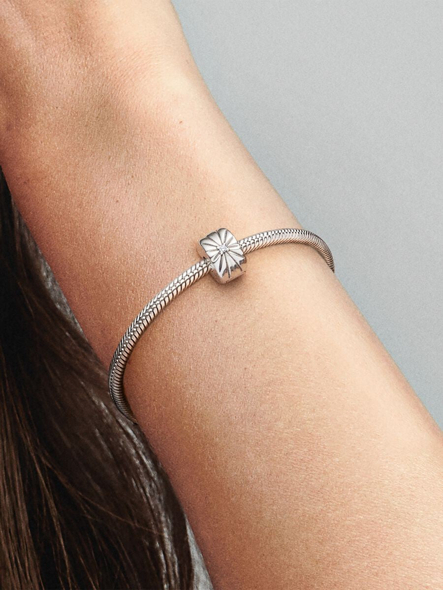 Sterling silver clip with clear zirkonia 798614C01