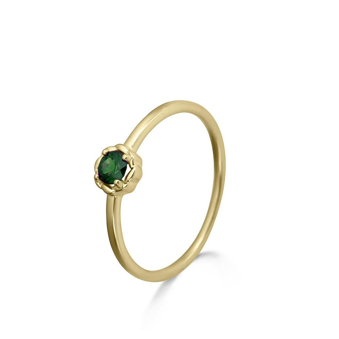 18 kt ring gezet met saffier 067919E