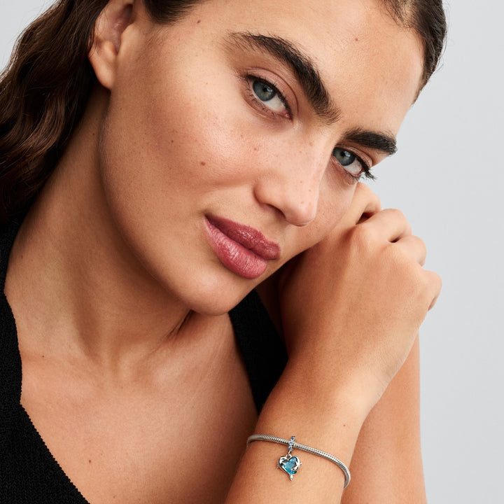 Pandora 793924C01 – Dolfijn hangende bedel van zilver met hartje