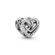Sparkling Entwined Hearts Charm 799270C01