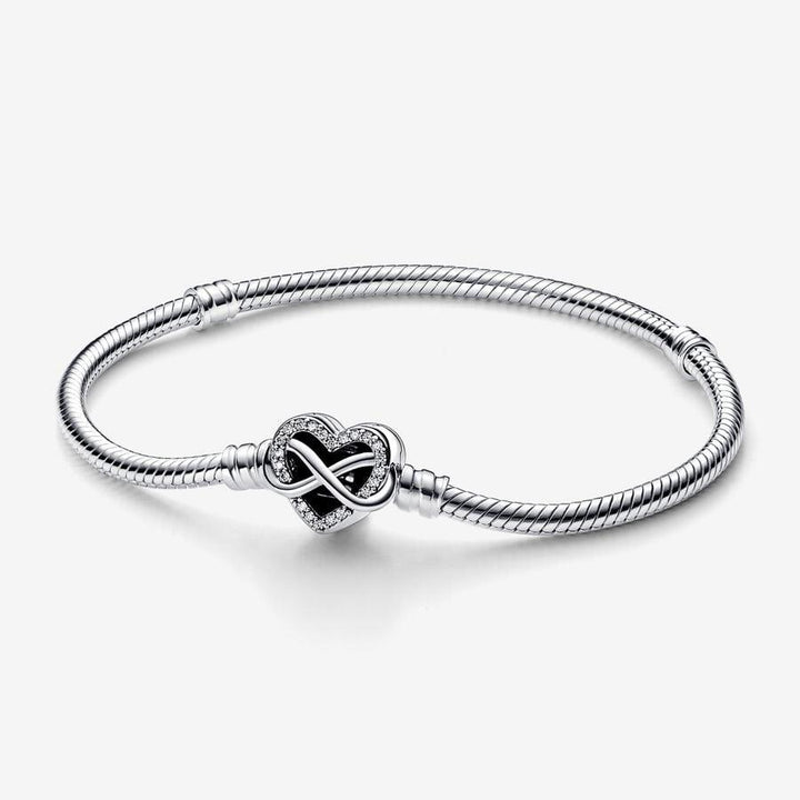 Pandora Moments Snake Chain Armband met Hartsluiting 592645C01-19