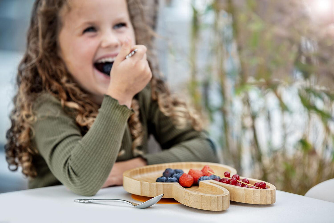Bamboebord nijntje met 2-delig bestek rvs 4247070