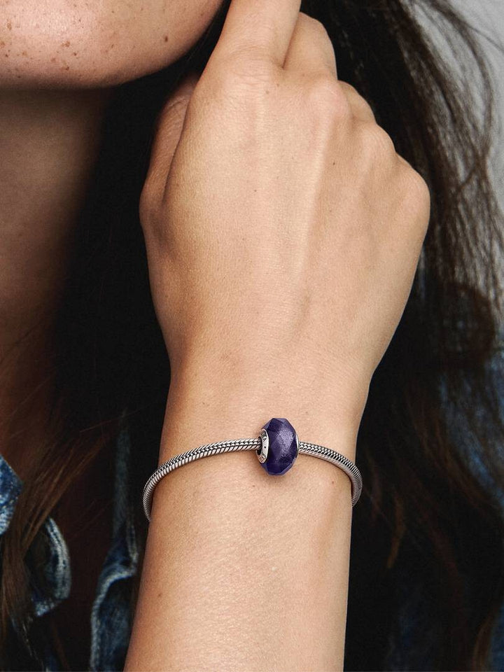 Pandora Moments 792984C00 zilveren bedel met blauw murano glas