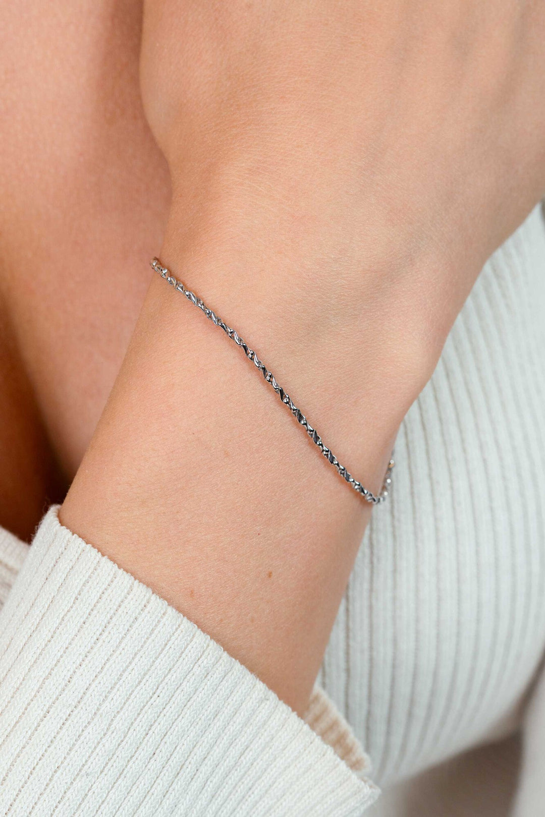 ZINZI Zilveren Organisch Gedraaide Schakelarmband ZIA2843