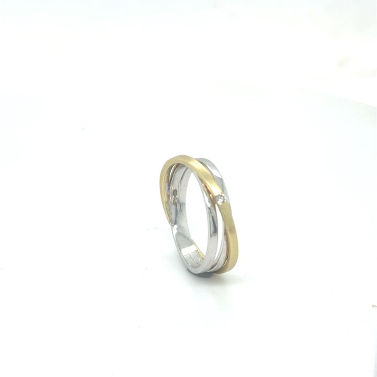 14 kt ring massief fantasie diamant 0.03ct W/Vsi