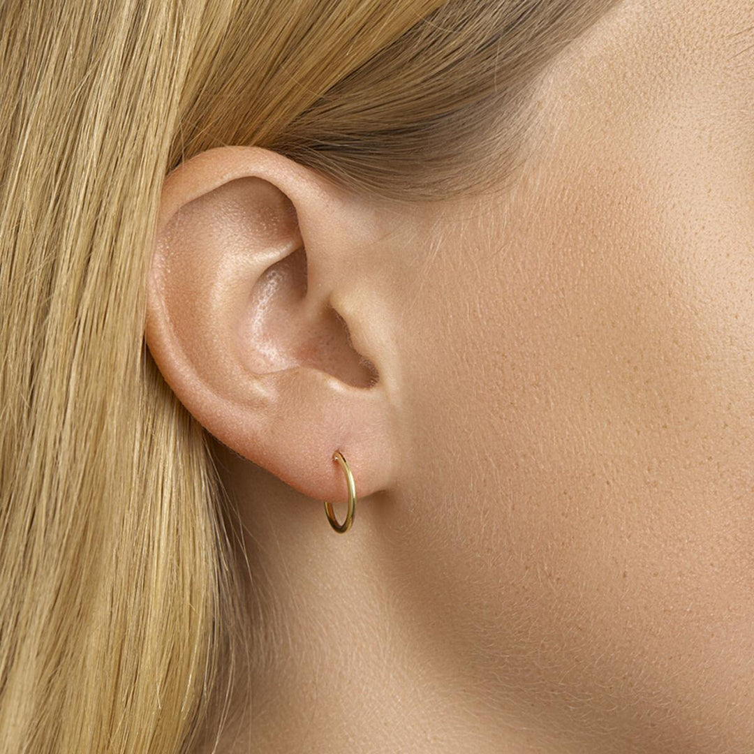 14 kt oorringen ronde buis 13 mm