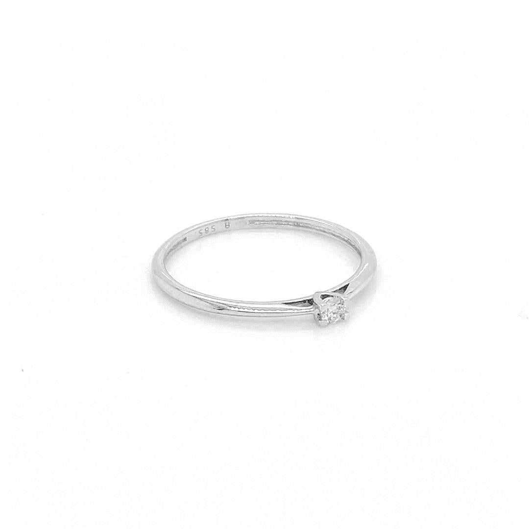 14 kt witgouden solitairring met Diamant 0,05 karaat WRE1349