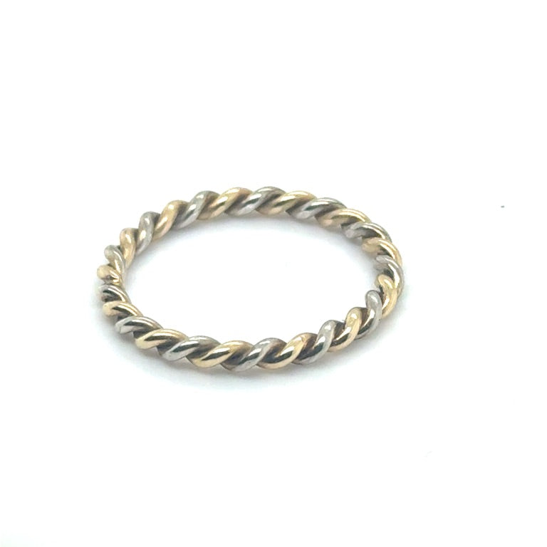 14 kt Bicolor Getordeerde Ring – Witgoud & Geelgoud