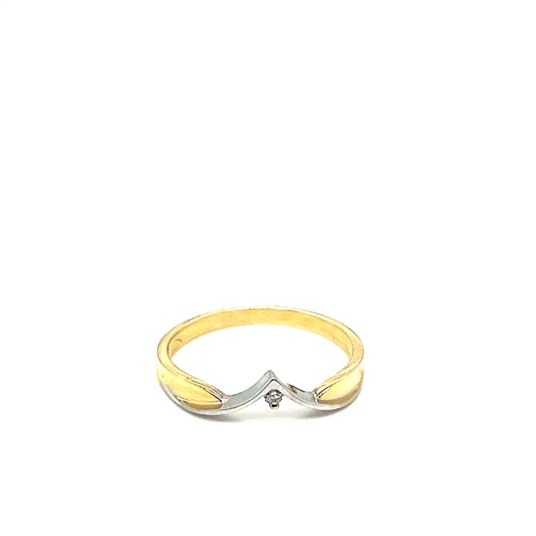 14 kt geelgoudenring V bicolor met diamant  1x0.03 ct Tw /Si