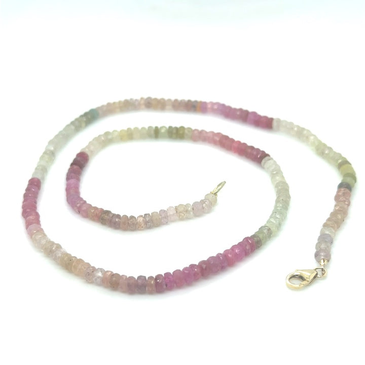 14 kt Geelgouden Collier met Multicolor Saffieren – 45 cm