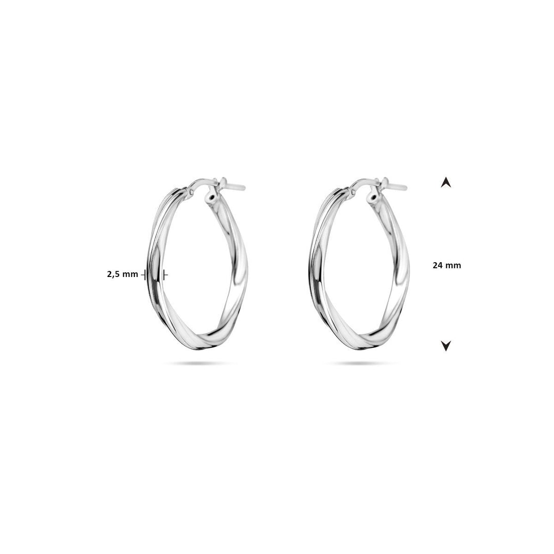 Gerhodineerd 925 zilveren klapoorringen met een dikte van 2.5mm.