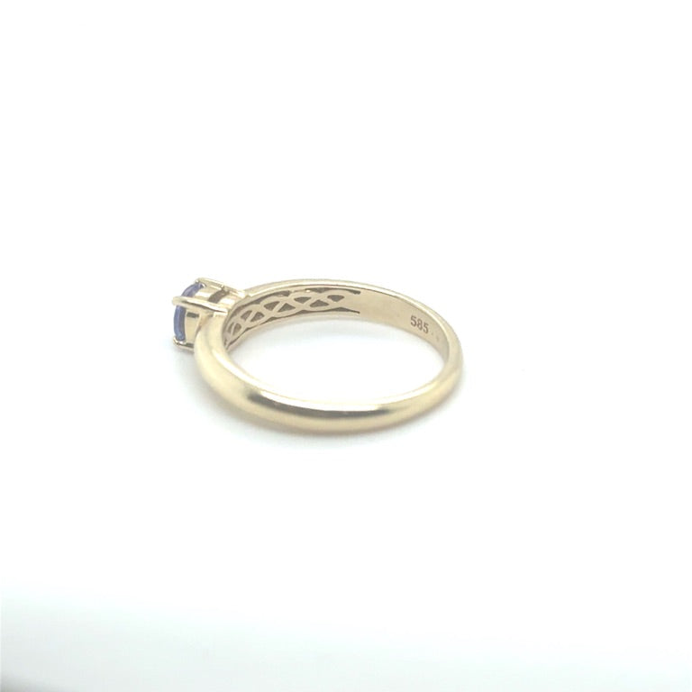 14 Karaat Geelgouden Ring met Tanzaniet – 0,45 ct