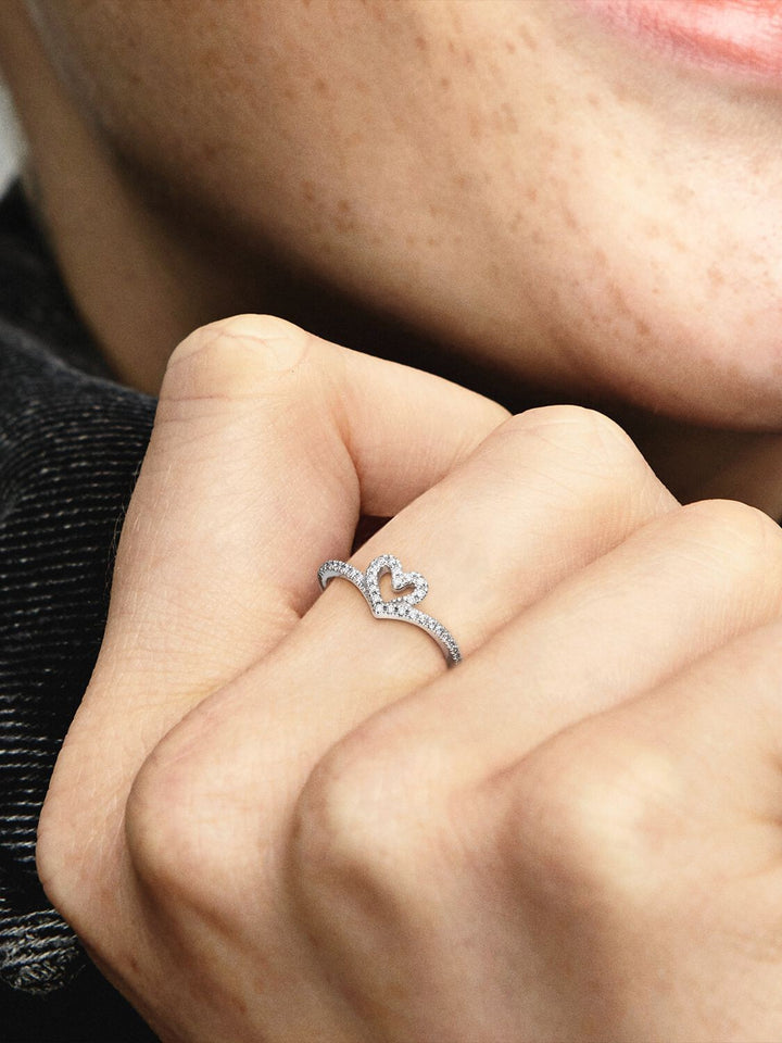 Pandora Sparkling Wishbone Hart Ring 199302C01 maat 56