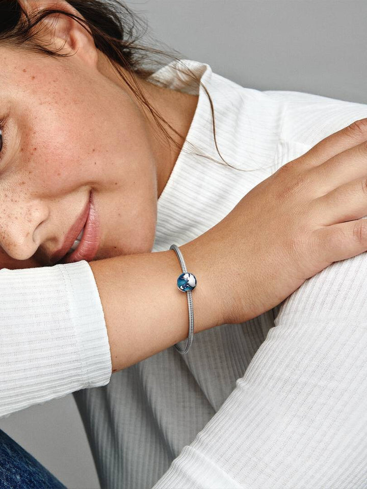 Pandora Blauwe Wereldbol Clip Bedel 799429C01