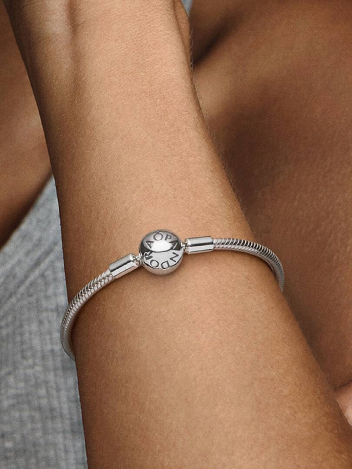 Moments Silver Clasp Bracelet 594595C00-18