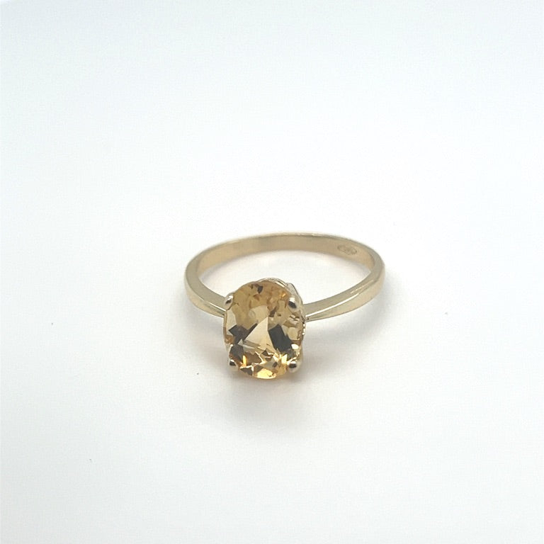 BU054 14 Karaats geelgouden solitair-ring met kleursteen. witte Quartz