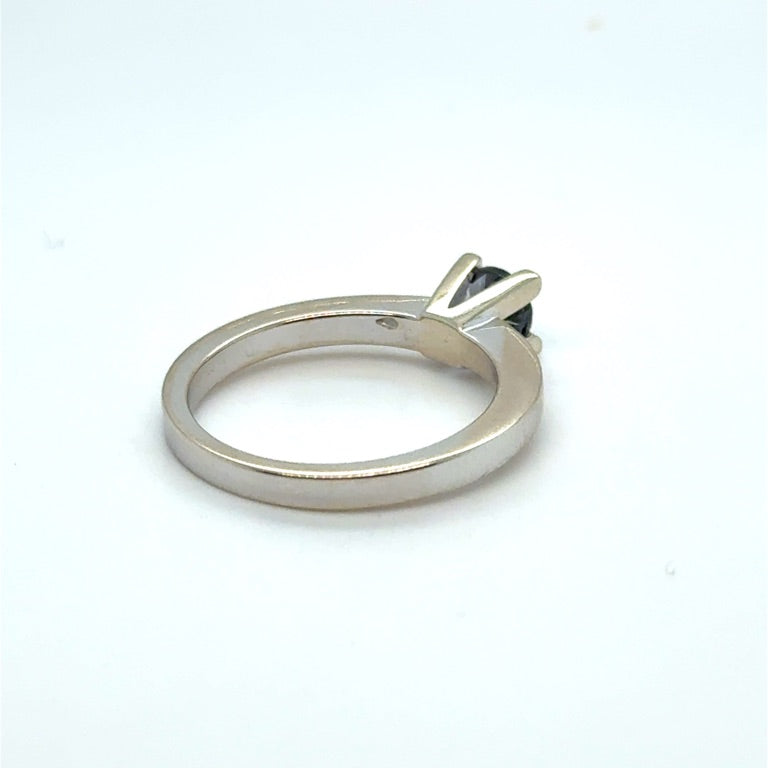 14 Karaat Geelgouden Ring met Tanzaniet – 0,55 ct