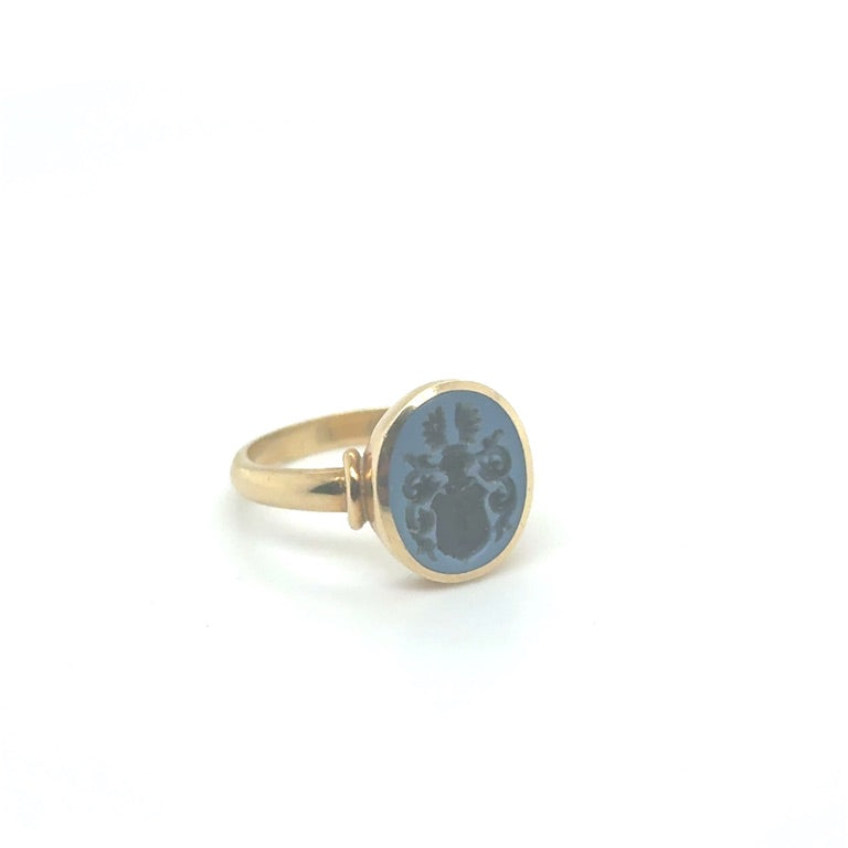 14 kt Geelgouden Zegelring met Blauwe Lagensteen – Ovaal 9 × 12 mm