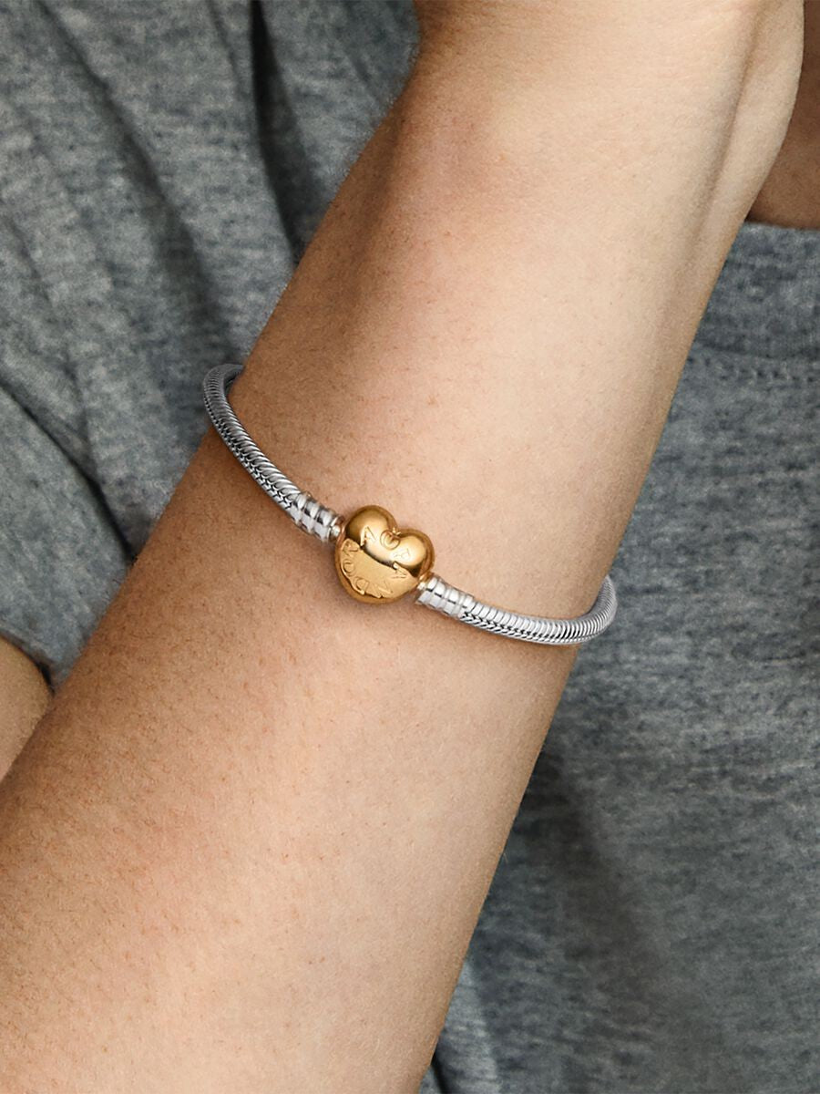 Pandora Moments Snake Chain-armband met hartsluiting 568707C00 17 cm
