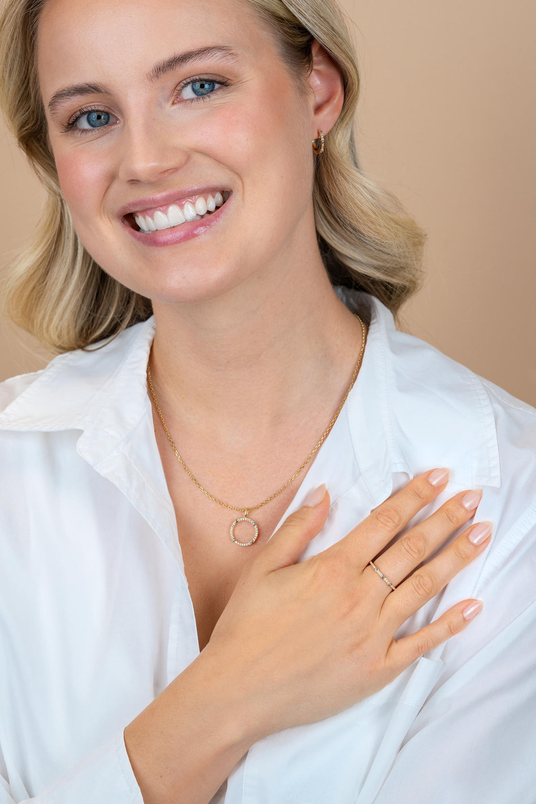 ZINZI goldplated aanschuifring met X-jes en zirkonia ZIR2814