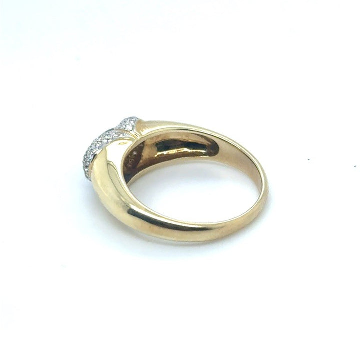 14 kt Gouden Ring met Cabochon Saffier en Pavé Diamant – Occasion