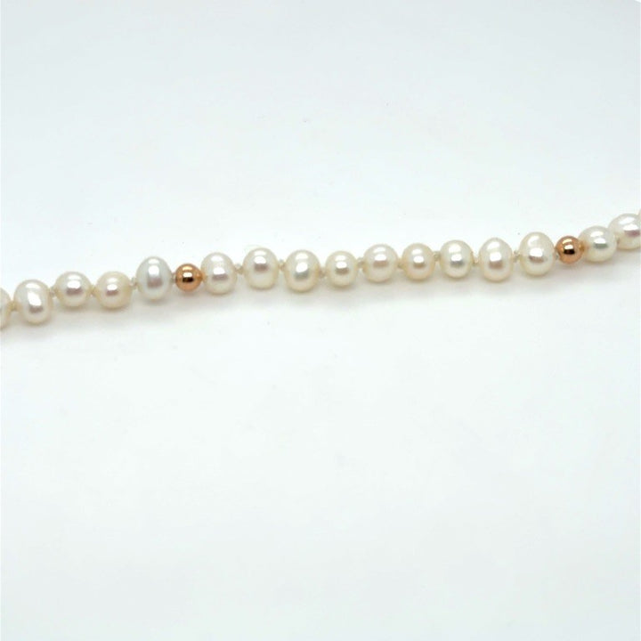 Zoetwater Parelarmband met 14 Karaat Roségouden Beads – 18 cm
