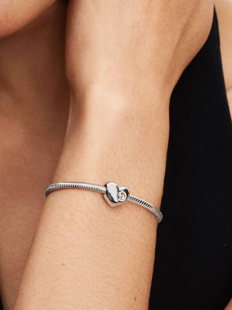 Pandora April Geboortesteen Hart Bedel 794161C04 – Sterling Zilver met Heldere Zirkonia