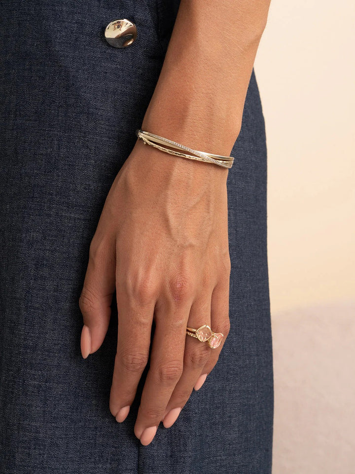 Sparkling Jewels Uneven Bangle Armband Gold Plated – SB-BAG-02-018