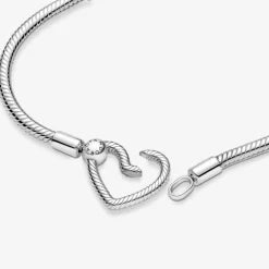 Pandora Moments snake chain-armband met hartsluiting 599539C00-18