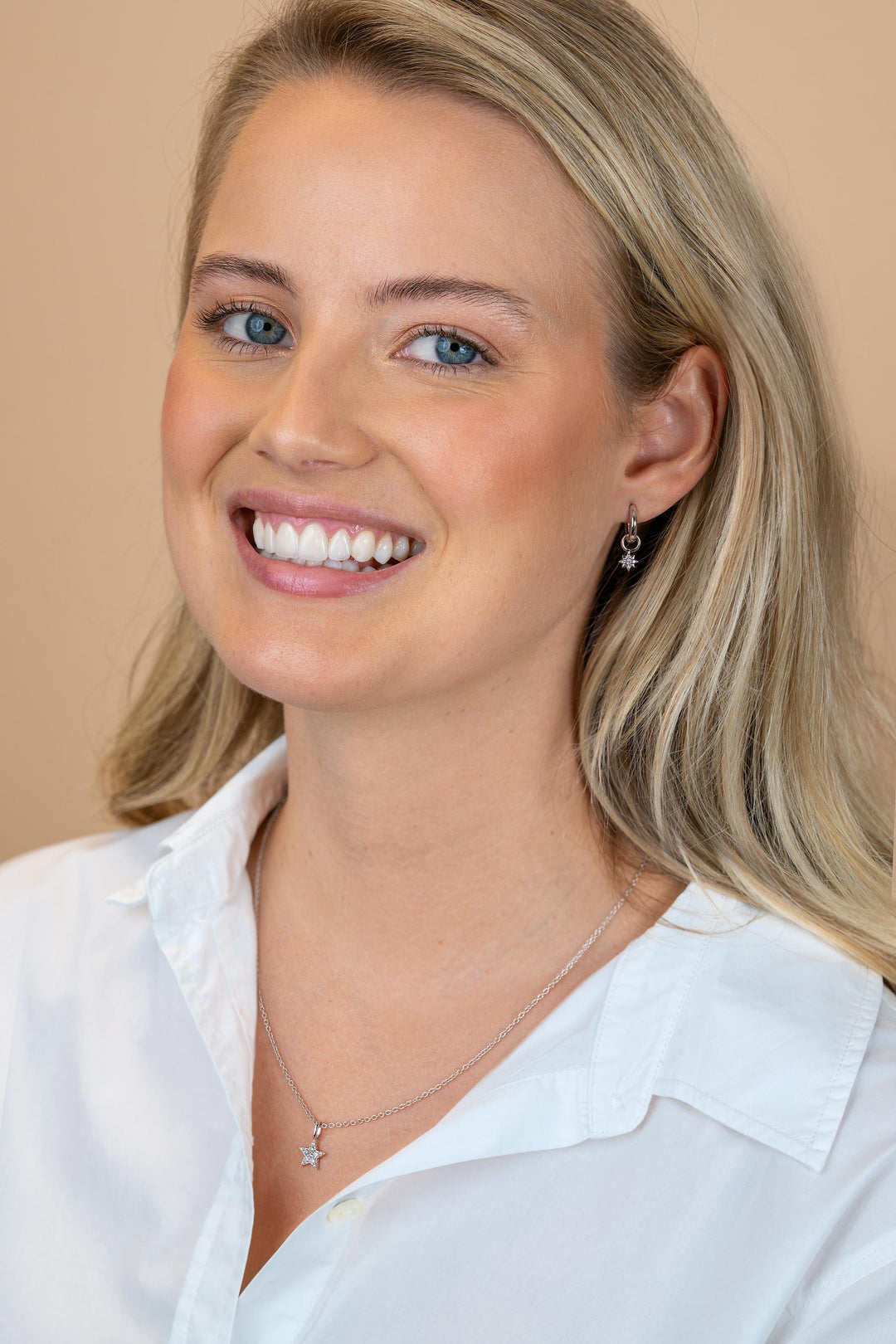 ZINZI zilveren oorbedels ster met zirkonia ZICH2825