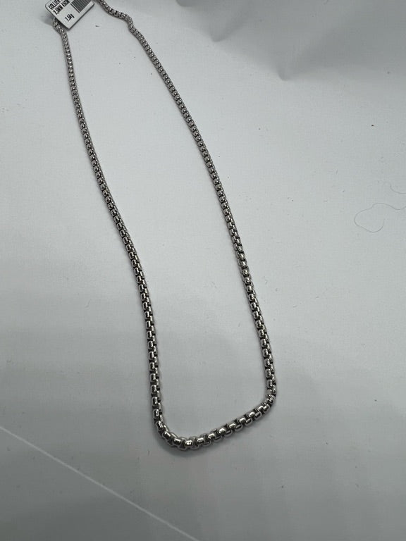 14 kt witgouden collier rond venetiaans 2.5 mm breed en 45 cm lang.