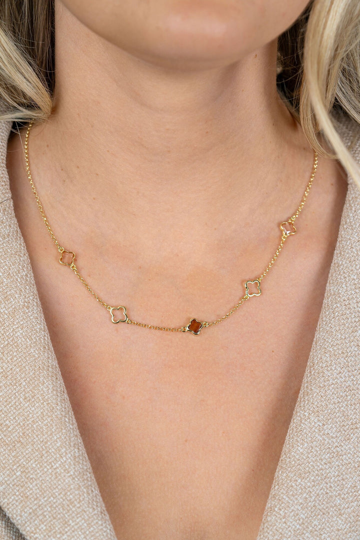 ZINZI goldplated oorstekers met bruine klavers – ZIO2772