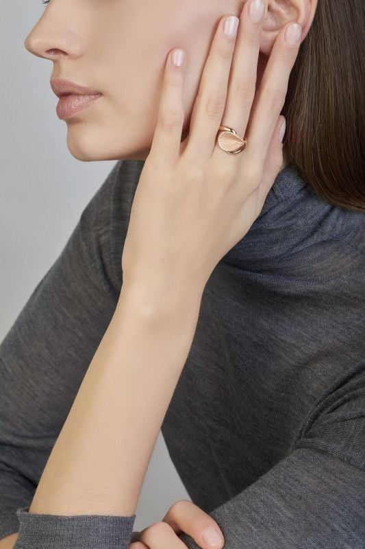 Cammilli Firenze Goccia Ring – 18Kt Black Lava Gold met Diamant – GAN2006E