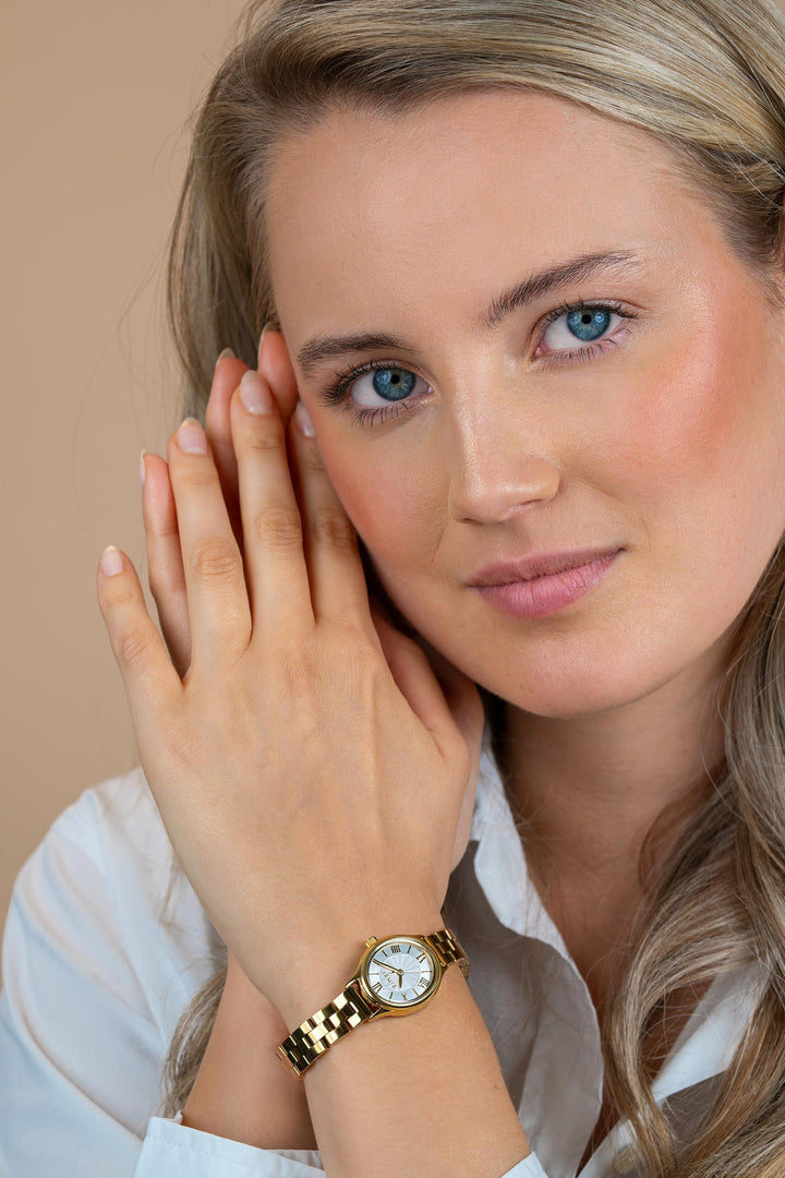 ZINZI Belle Ovale 26mm geelgoudkleurig horloge zilverkleurige wijzerplaat en stalen schakelband, Japans uurwerk ZIW2933