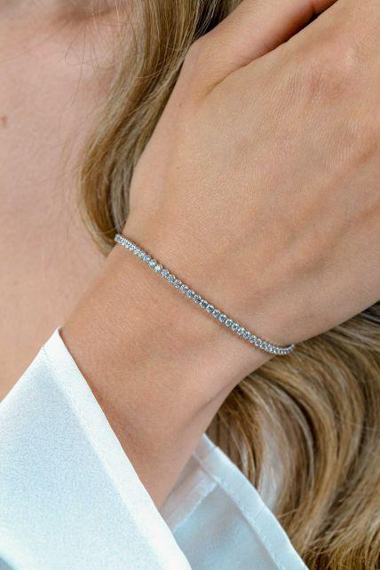 ZINZI zilveren tennis armband 2,5mm breed en bezet met witte zirconia's in ronde kastzettingen 17-20cm ZIA2590
