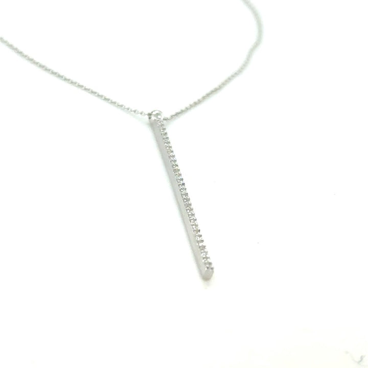 14 karaat witgouden collier met diamant pavé hanger 0,12 ct H/VSI