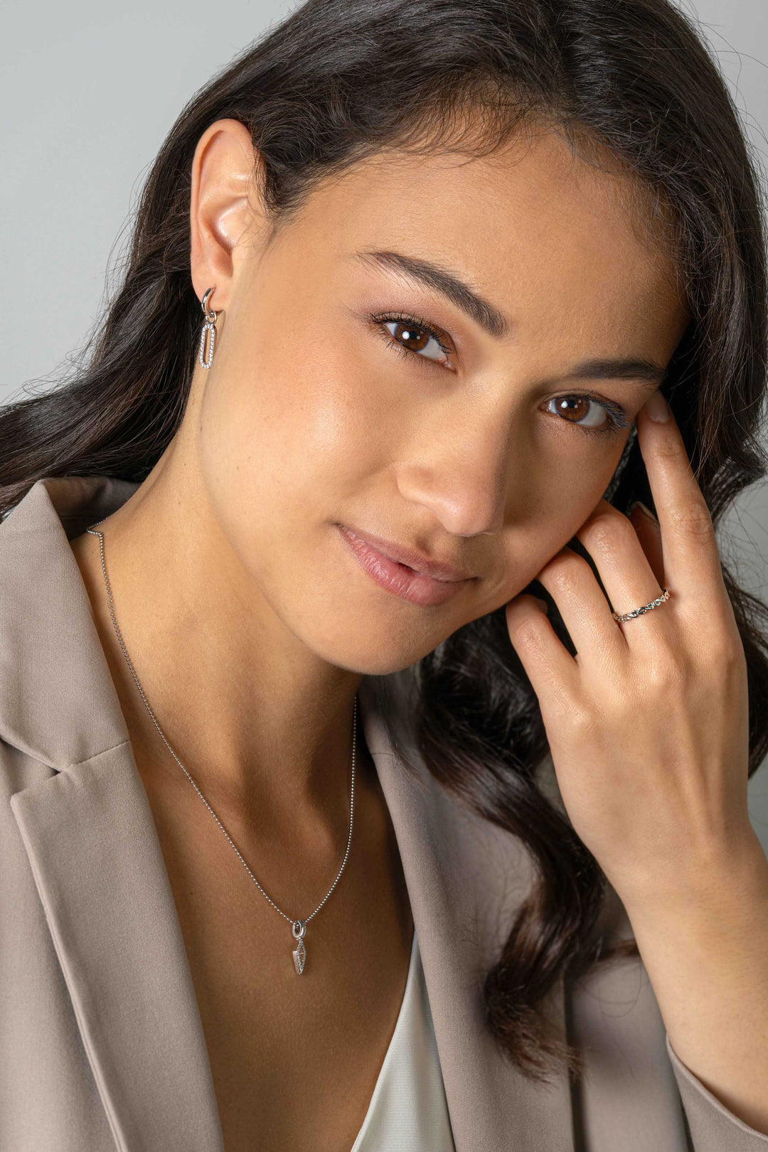 ZINZI zilveren hanger vliegervorm met witte zirconia’s – ZIH2497 (zonder collier)
