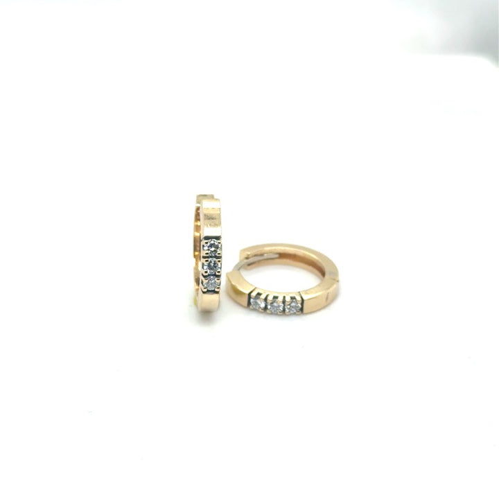 14 Karaat Geelgouden Klapoorringen met Diamant – Mémoirezetting