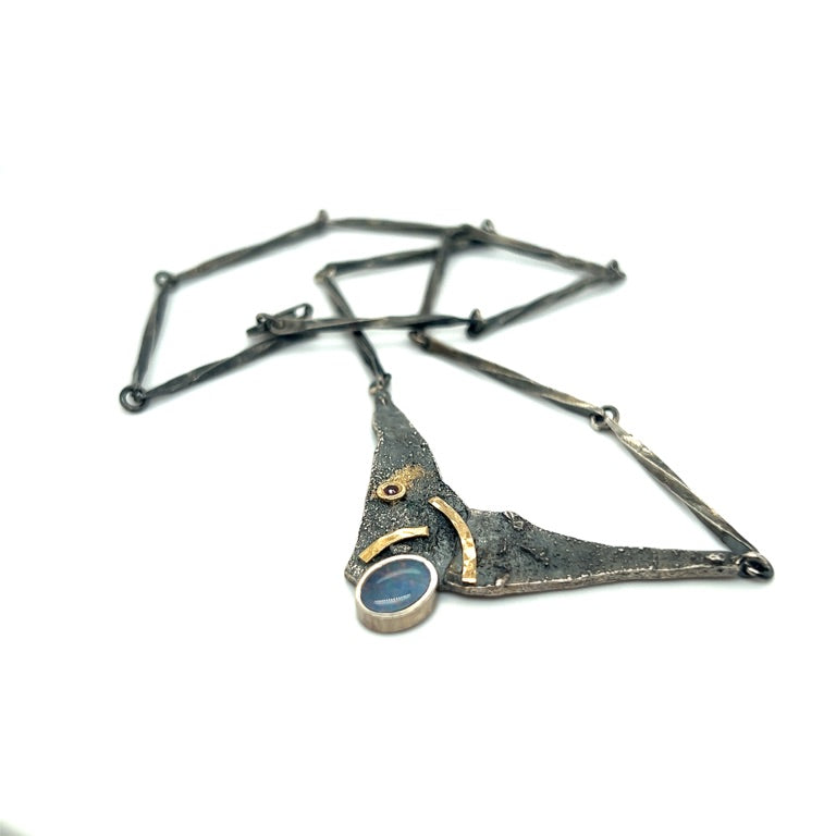 zilveren choker opaal robijn & 14 kt goud