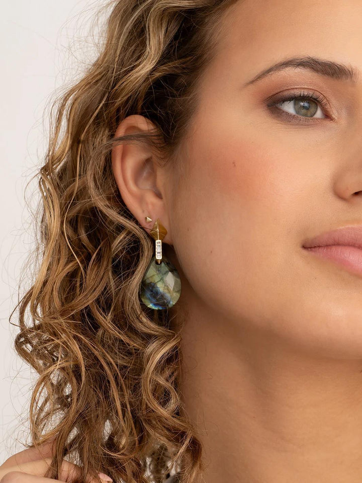 Earstones | Afterglow Aubergine Quartz  EAGEM59