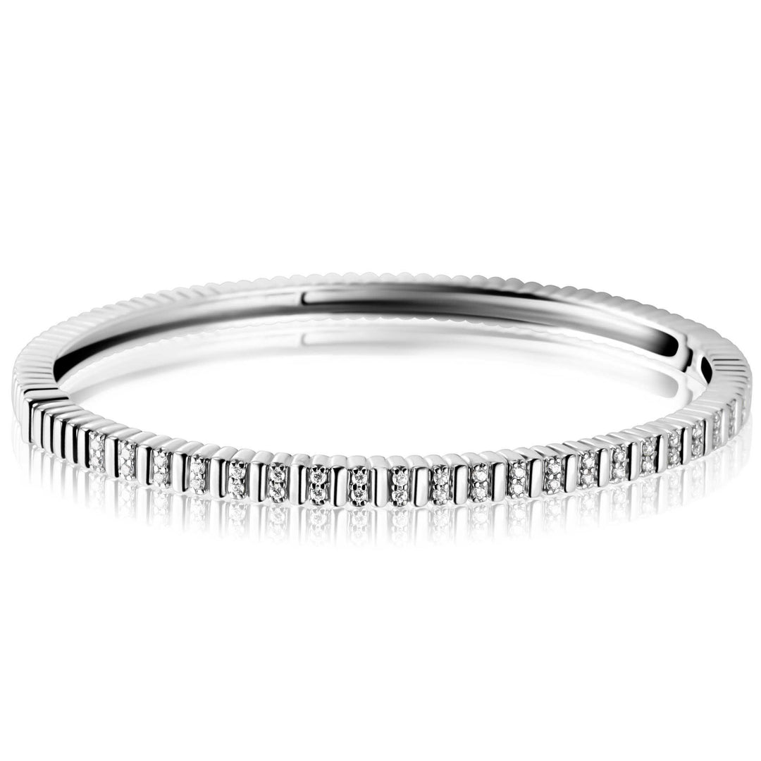 ZINZI zilveren bangle armband 4mm breed, bezet met witte zirkonia&