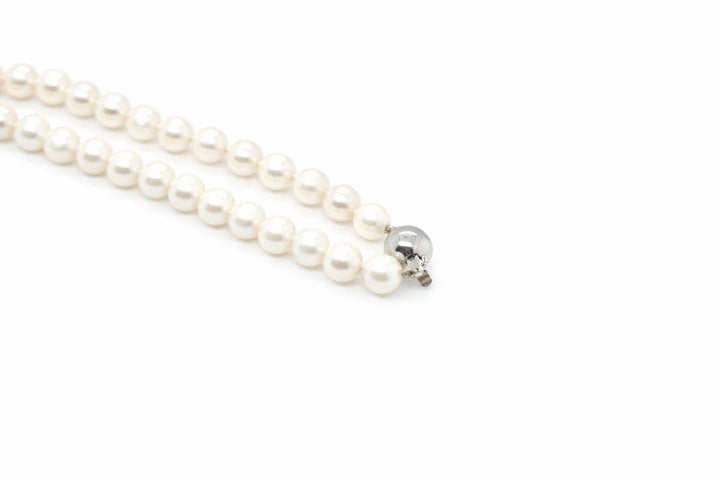 zoetwater parelcollier zilveren bolsluiting 6,5 mm