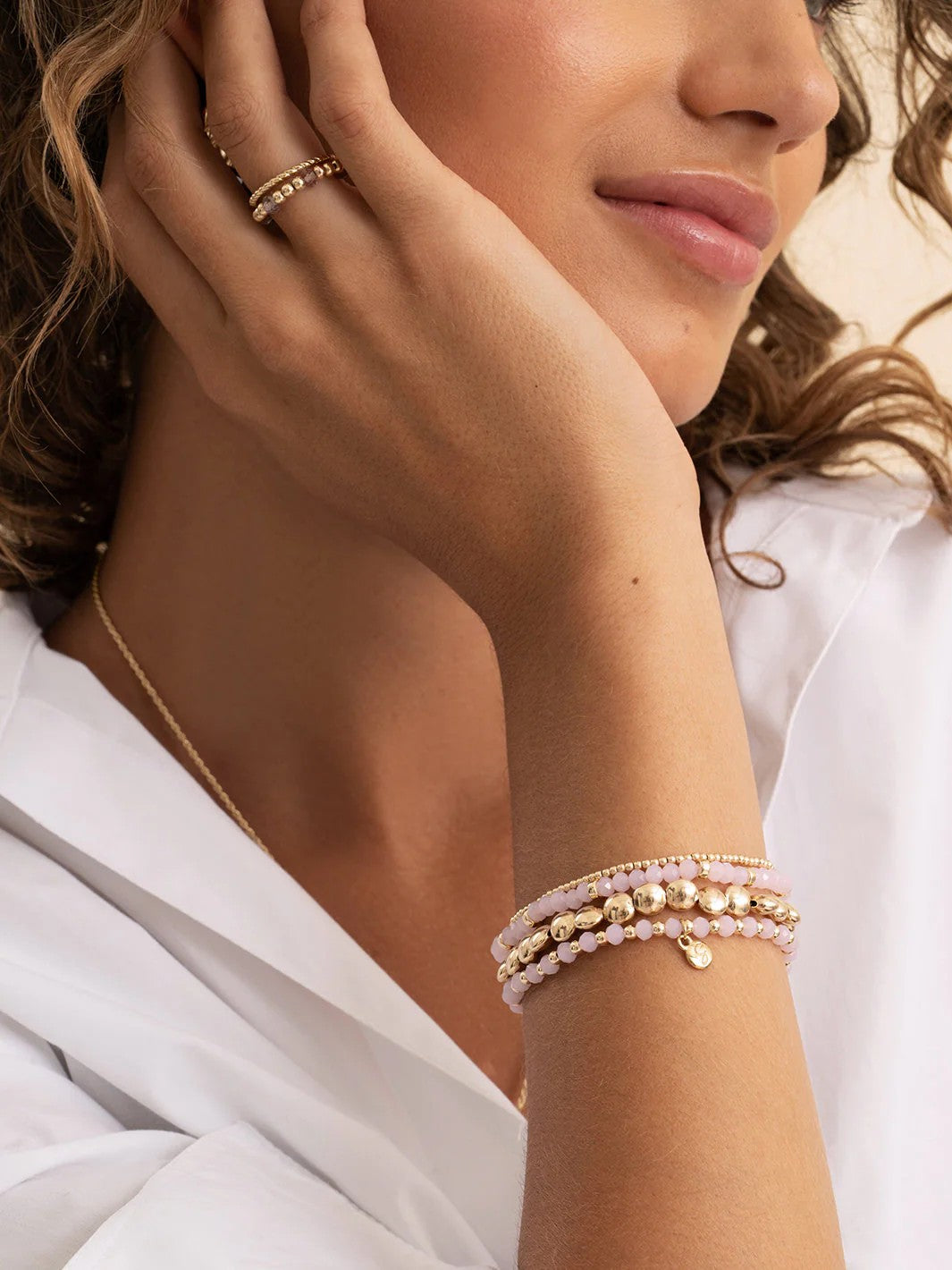 Sparkling Jewels Interstellar Armband Pink Opalite – Gold – 3 mm – SBG-GEM66-3MM-MIX