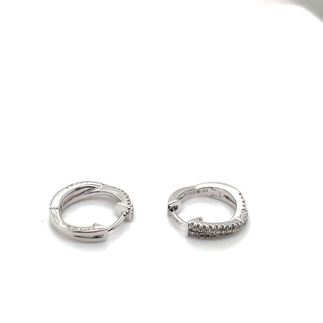 14 kt witgouden oorringen infinity 0.20ct W-Vsi
