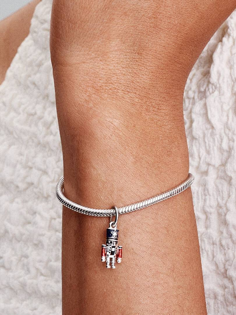 Pandora angende bedel met beweegbare Notenkraker 793583C01